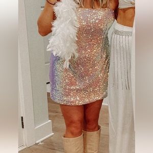 Only worn once sequin dress from Nasty Gal. Size 8